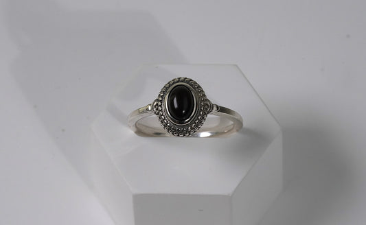 925 Sterling Silver Black Onyx Stone Ring with Beaded Border