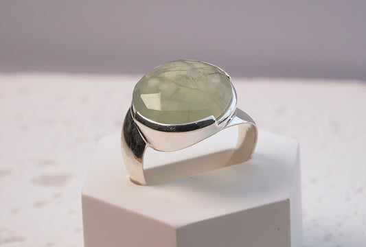 925 Sterling Silver Chunky Green Moonstone Cut Ring - Unique Jewellery