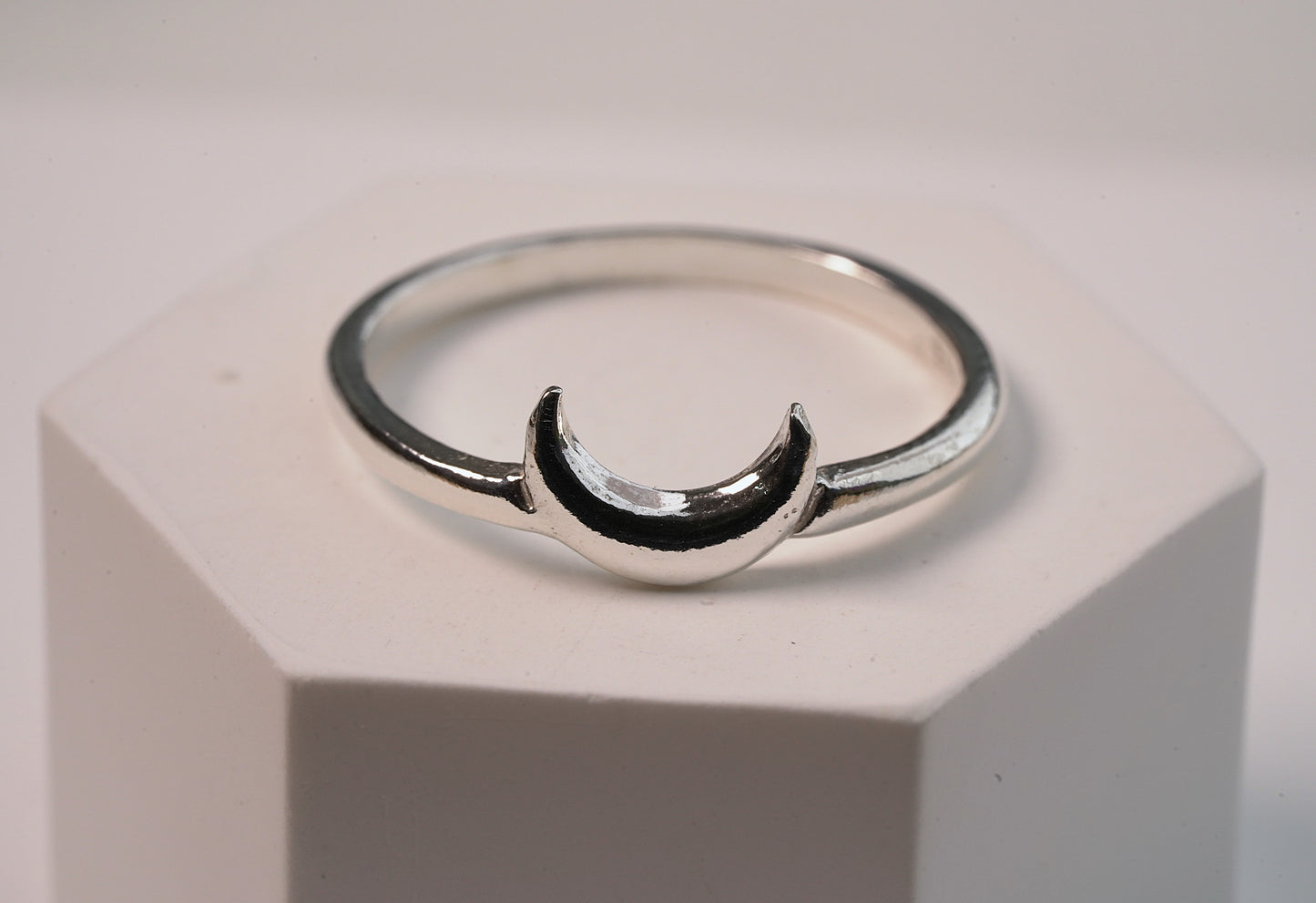 925 Sterling Silver Crescent Moon Ring