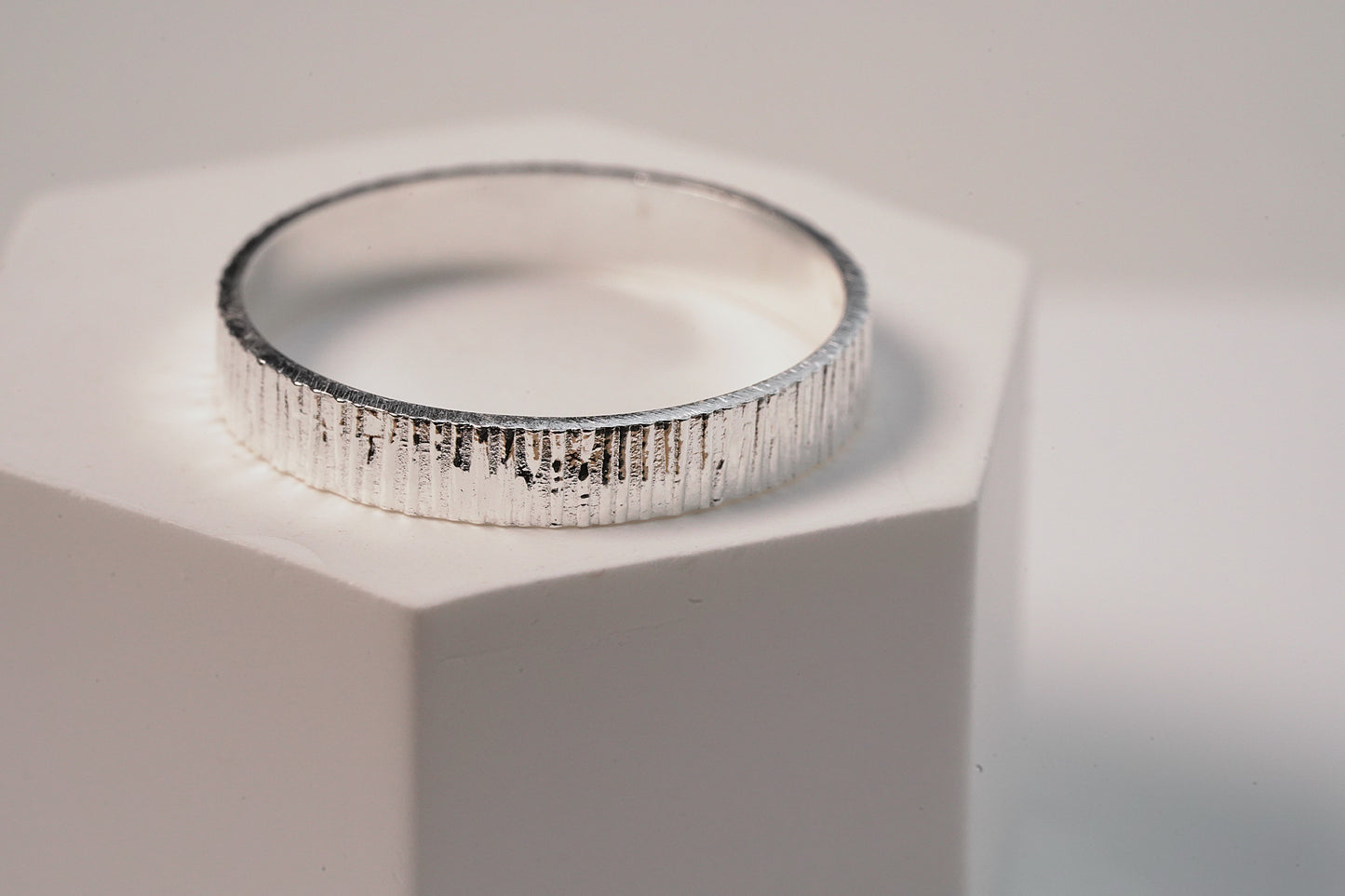 925 Sterling Silver Line Textured Ring