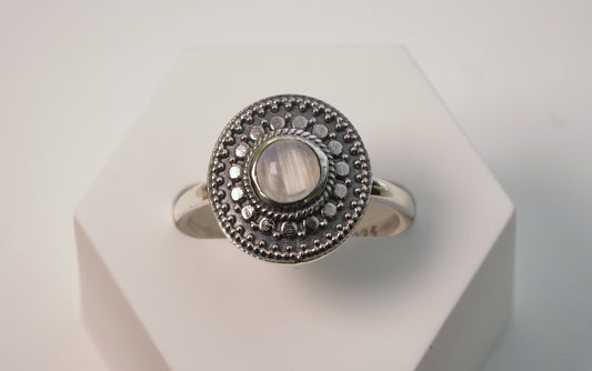 925 Sterling Silver Mandala White Moonstone Ring