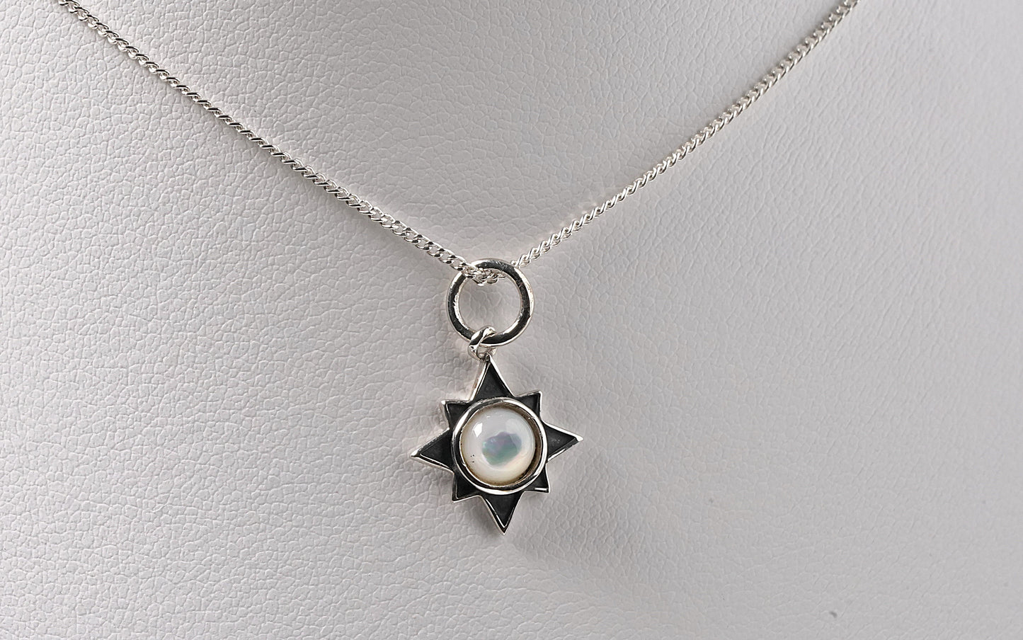 925 Sterling Silver Moonstone Star Shaped Pendant On Chain Necklace