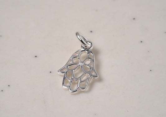 Sterling Silver Hamsa Pendant - Griha Threads & Treasure
