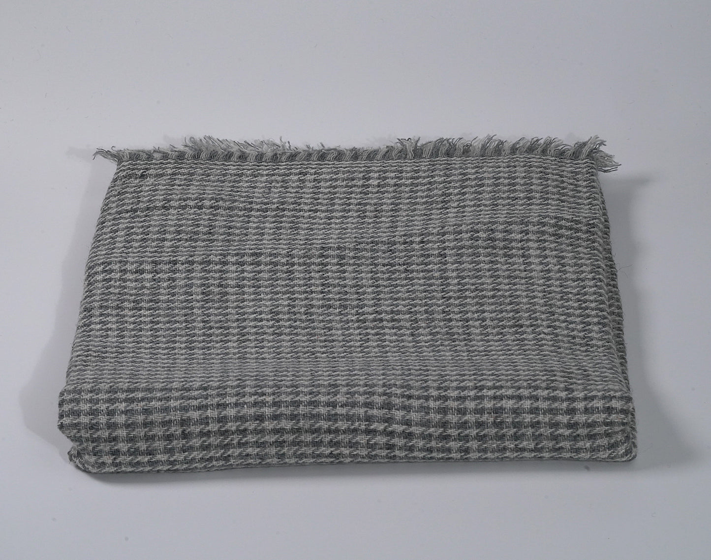 Grey Houndstooth Sheep Wool Shawl