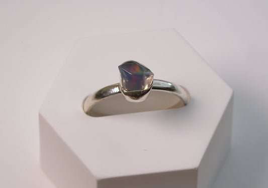 Minimalist 925 Sterling Silver Petite Cut Opal Ring