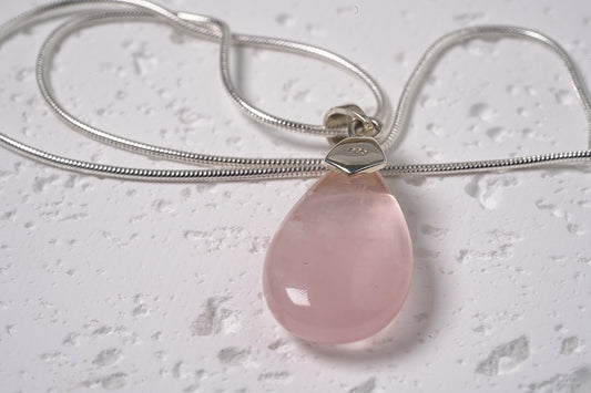 Rose Quartz Drop Pendant in 925 Sterling Silver