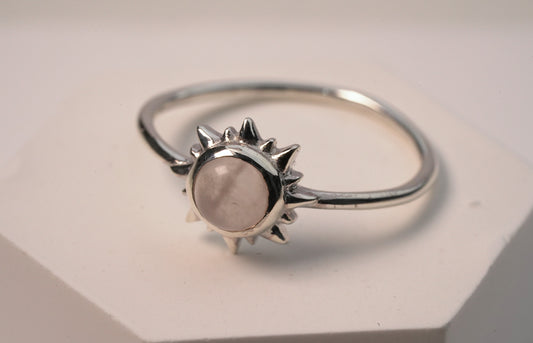 Rose Quartz Sun Ring in 925 Sterling Silver