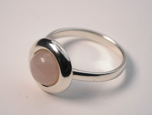 Round Rose Quartz Ring in Sterling Silver