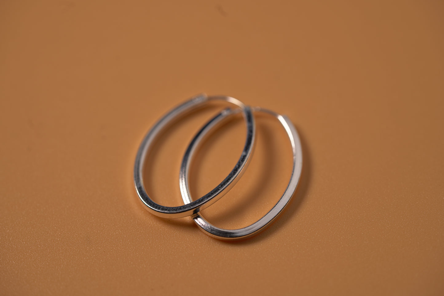 Simple Silver Oval Hoop Earring - Griha Threads & Treasure