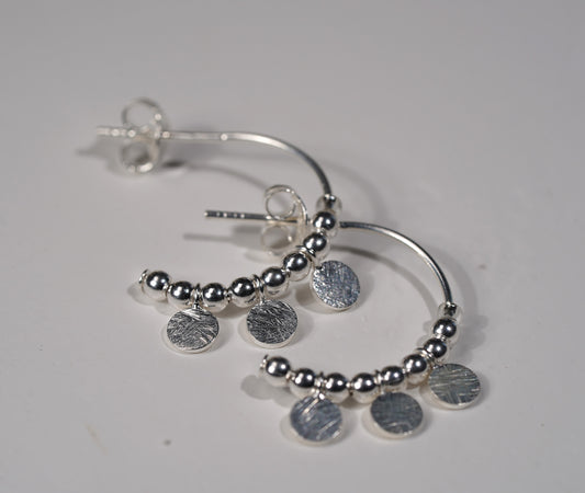 925 Sterling Silver C-Style Hoop Earring with Silver Glass Ball and Hand Hammered Adornment