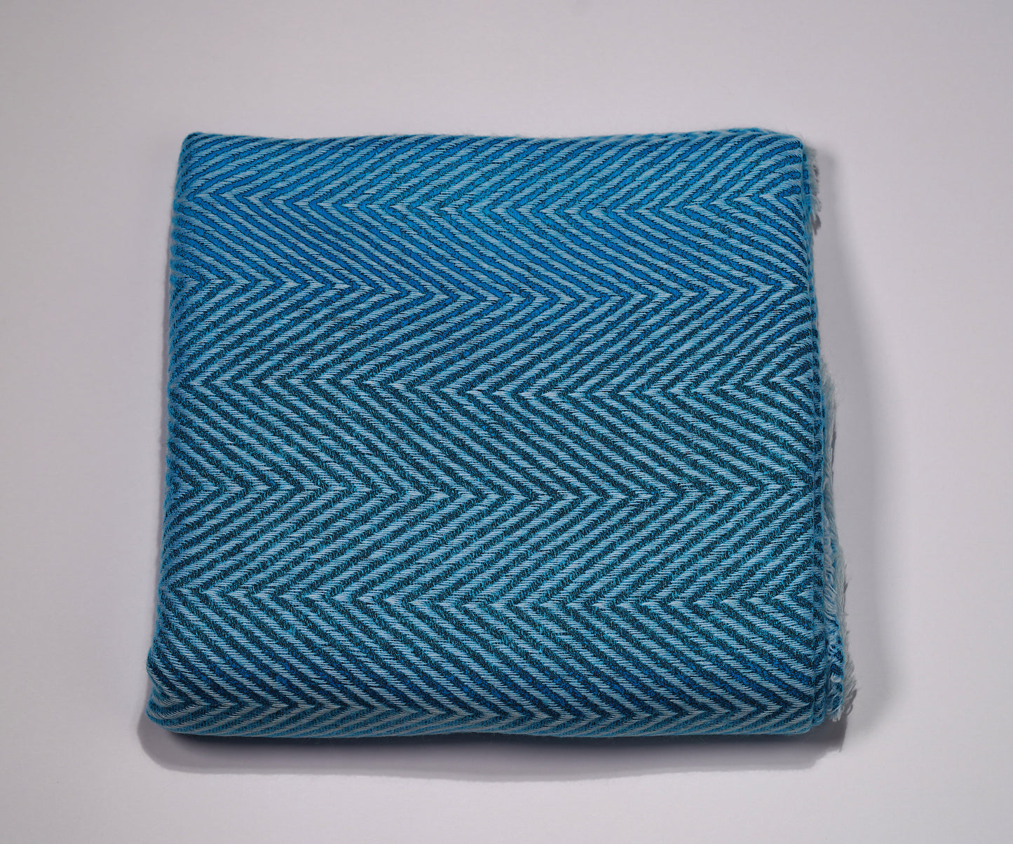 Pashmina Shawl made from Exclusive Cashmere- Thickest Zigzag Designs - Griha Threads & Treasure