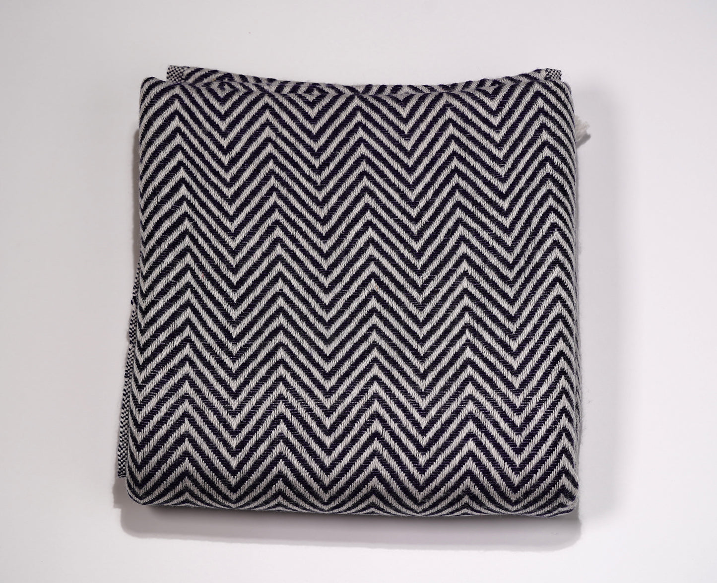 Pashmina Shawl made from Exclusive Cashmere- Thickest Style Zig Zag Design - Griha Threads & Treasure