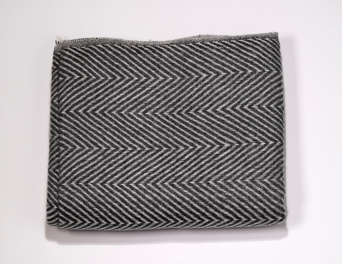 Pashmina Shawl made from Exclusive Cashmere- Thickest Style Zig Zag Design - Griha Threads & Treasure