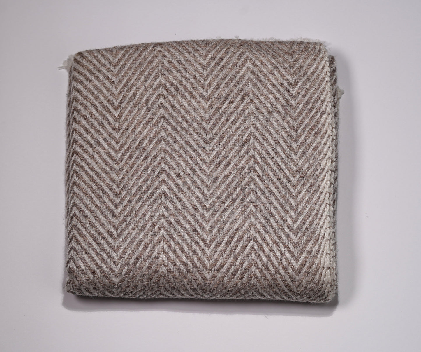 Pashmina Shawl made from Exclusive Cashmere- Thickest Zigzag Designs - Griha Threads & Treasure