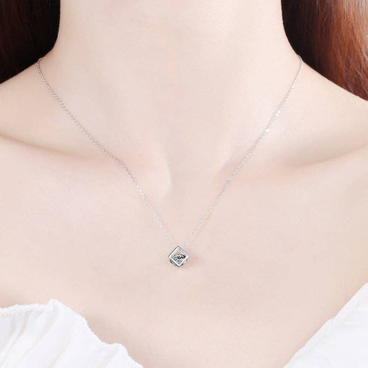 magic cube moissanite necklace
