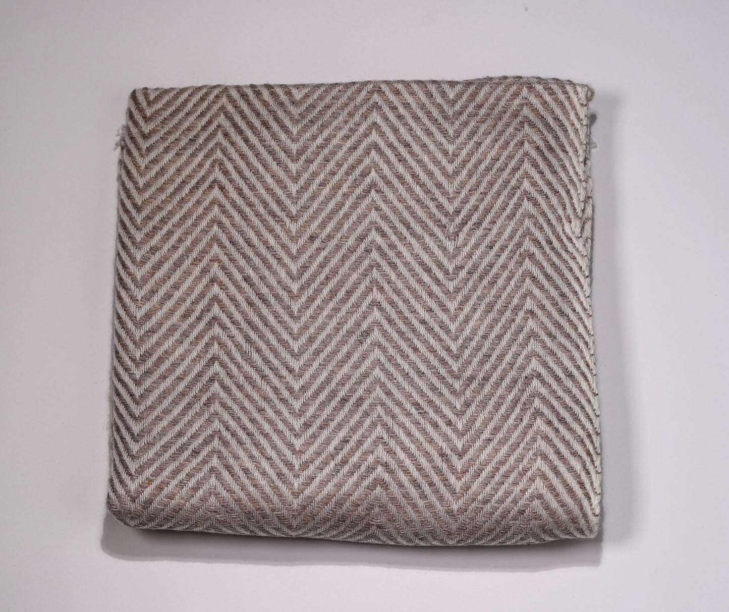 Pashmina Shawl made from Exclusive Cashmere- Thickest Style Zig Zag Design - Griha Threads & Treasure