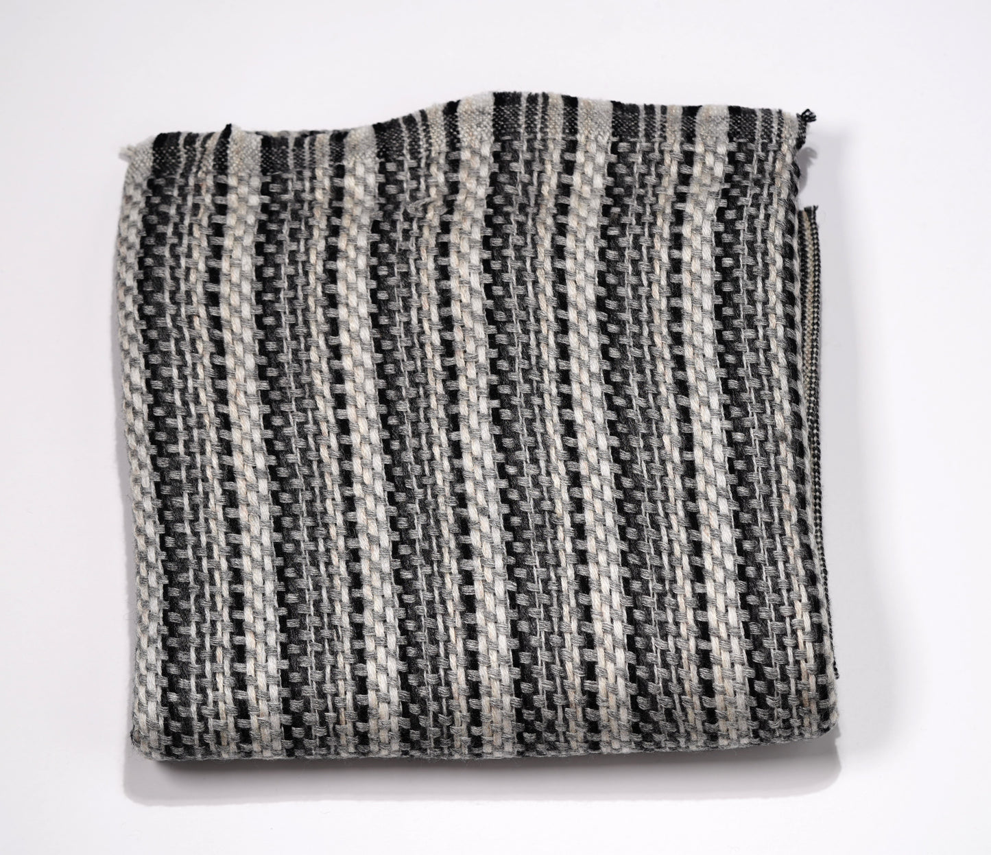 Pashmina Shawl made from Exclusive Cashmere- Bright Woven Designs - Griha Threads & Treasure