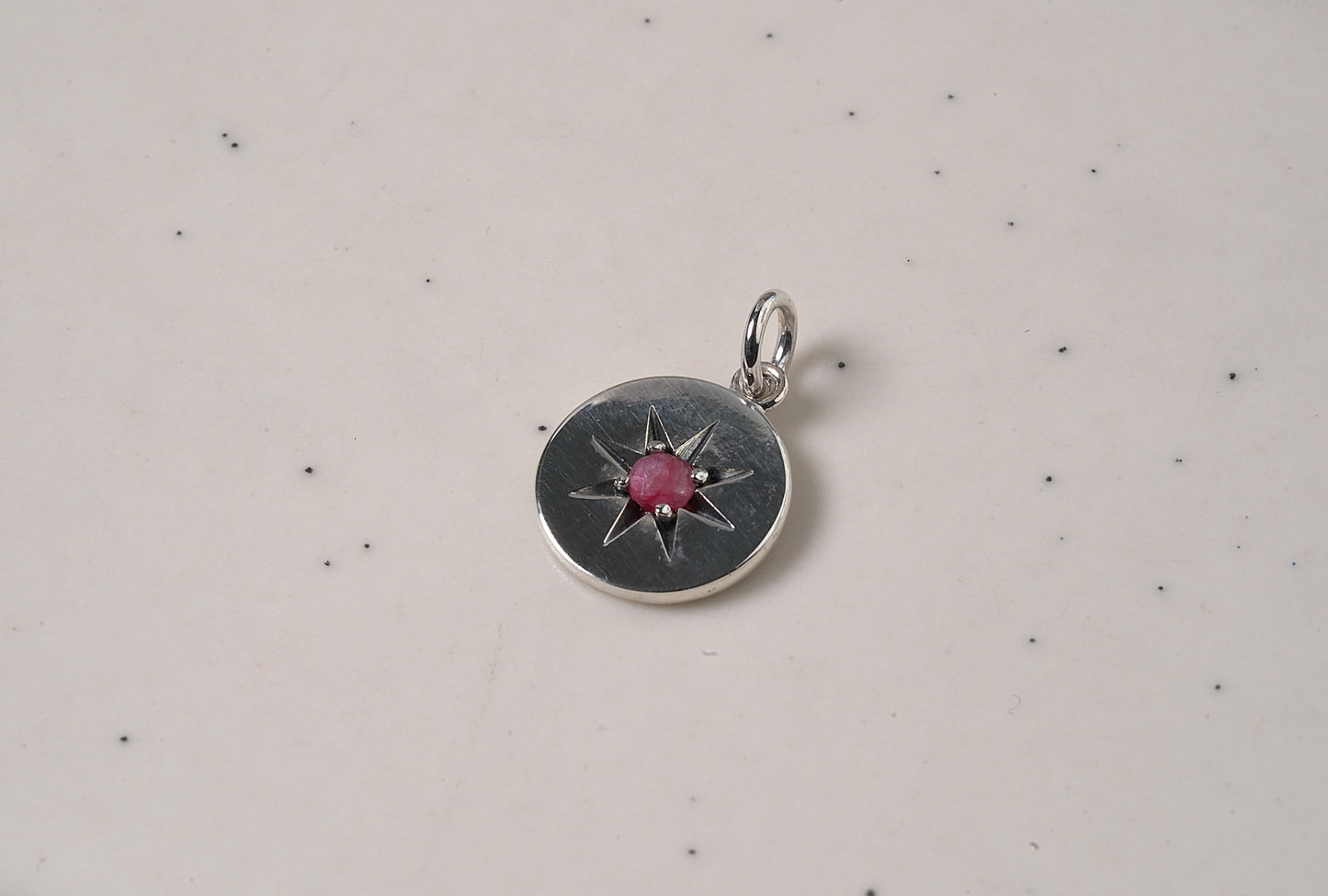925 Sterling Silver Circle Pendant with Engraved Star and Natural Red Onyx Stone