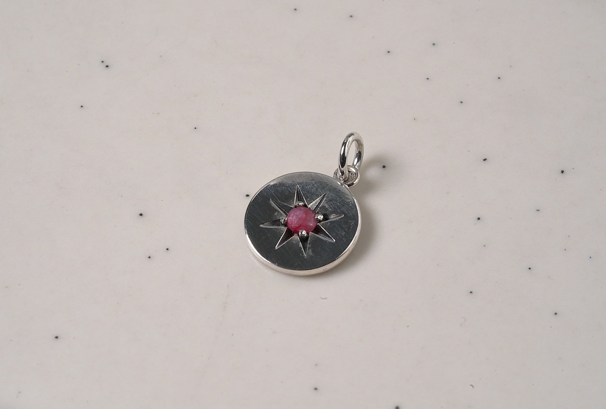 925 Sterling Silver Circle Pendant with Engraved Star and Natural Red Onyx Stone