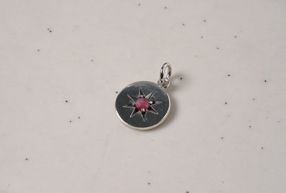 925 Sterling Silver Circle Pendant with Engraved Star and Natural Red Onyx Stone