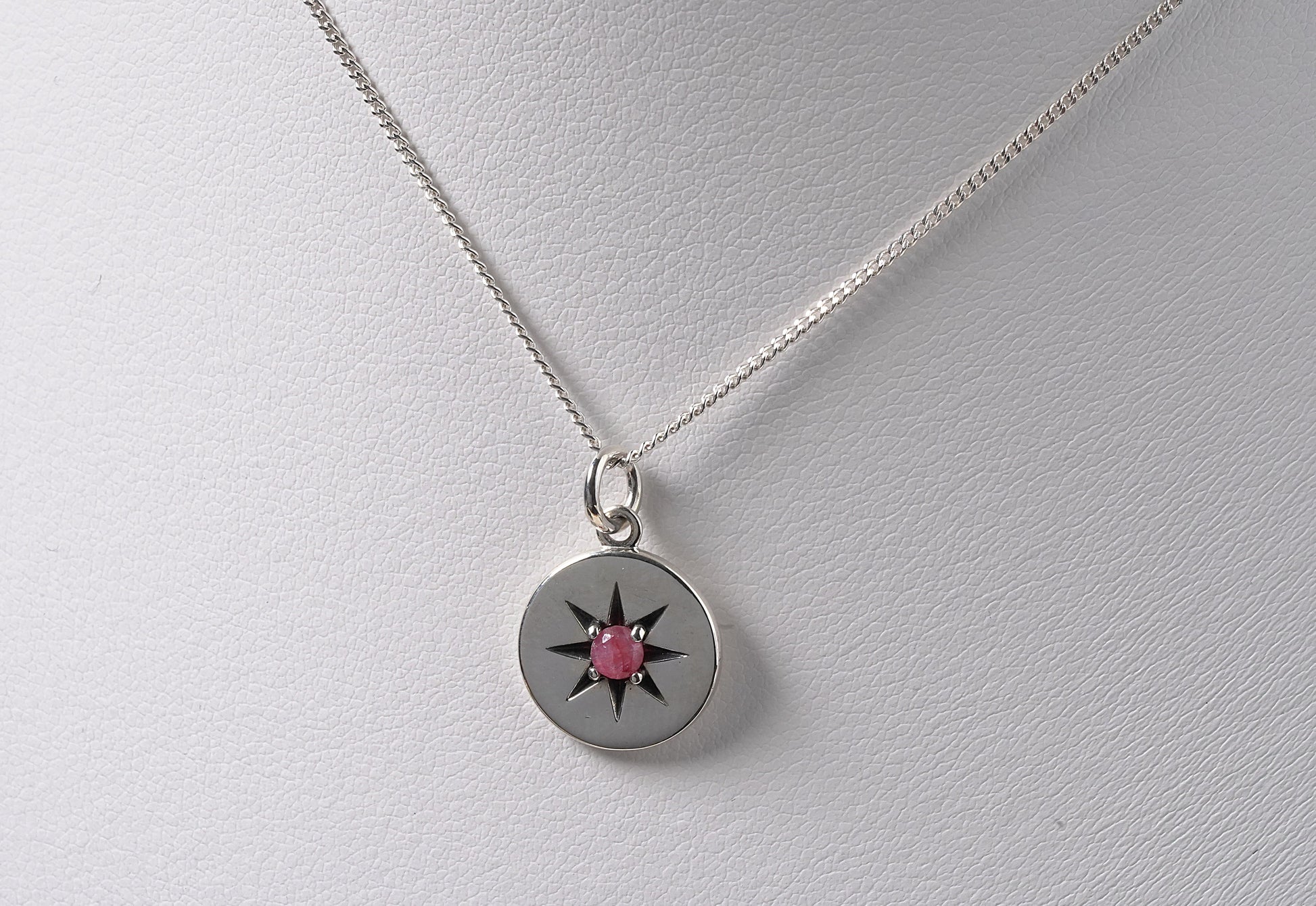 925 Sterling Silver Circle Pendant with Engraved Star and Natural Red Onyx Stone on Necklace