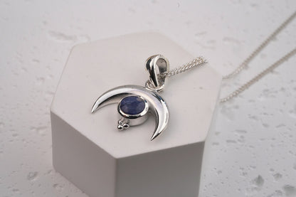 925 Sterling Silver Crescent Moon Jewellery Pendant with Agate Stone