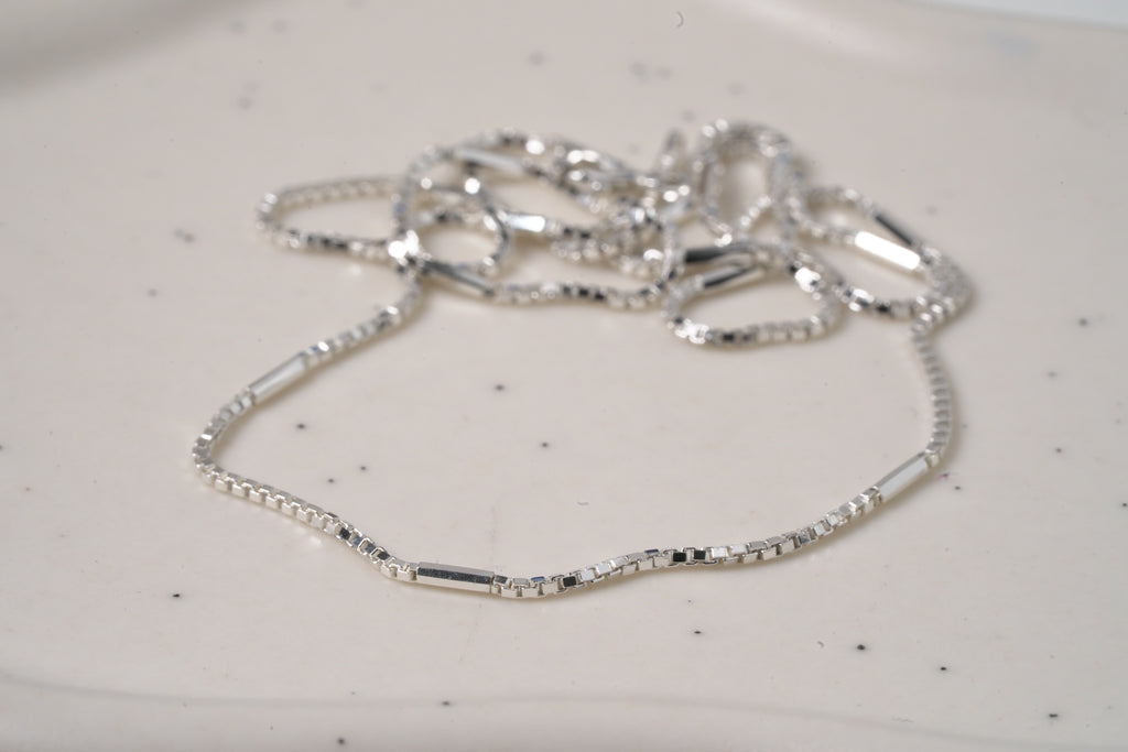925 Sterling Silver Detailed Box Chain Necklace