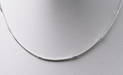 925 Sterling Silver Detailed Chain Necklace