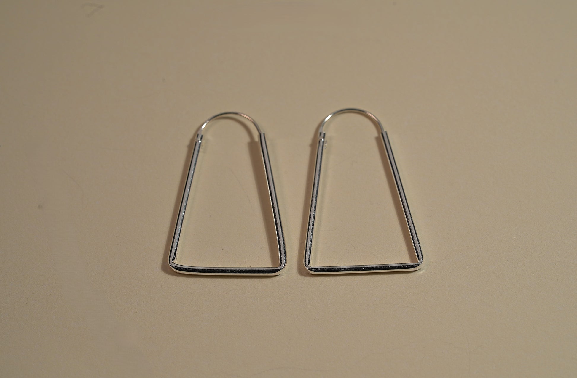 925 Sterling Silver Geometric Trapeze Shape Hoop Earrings