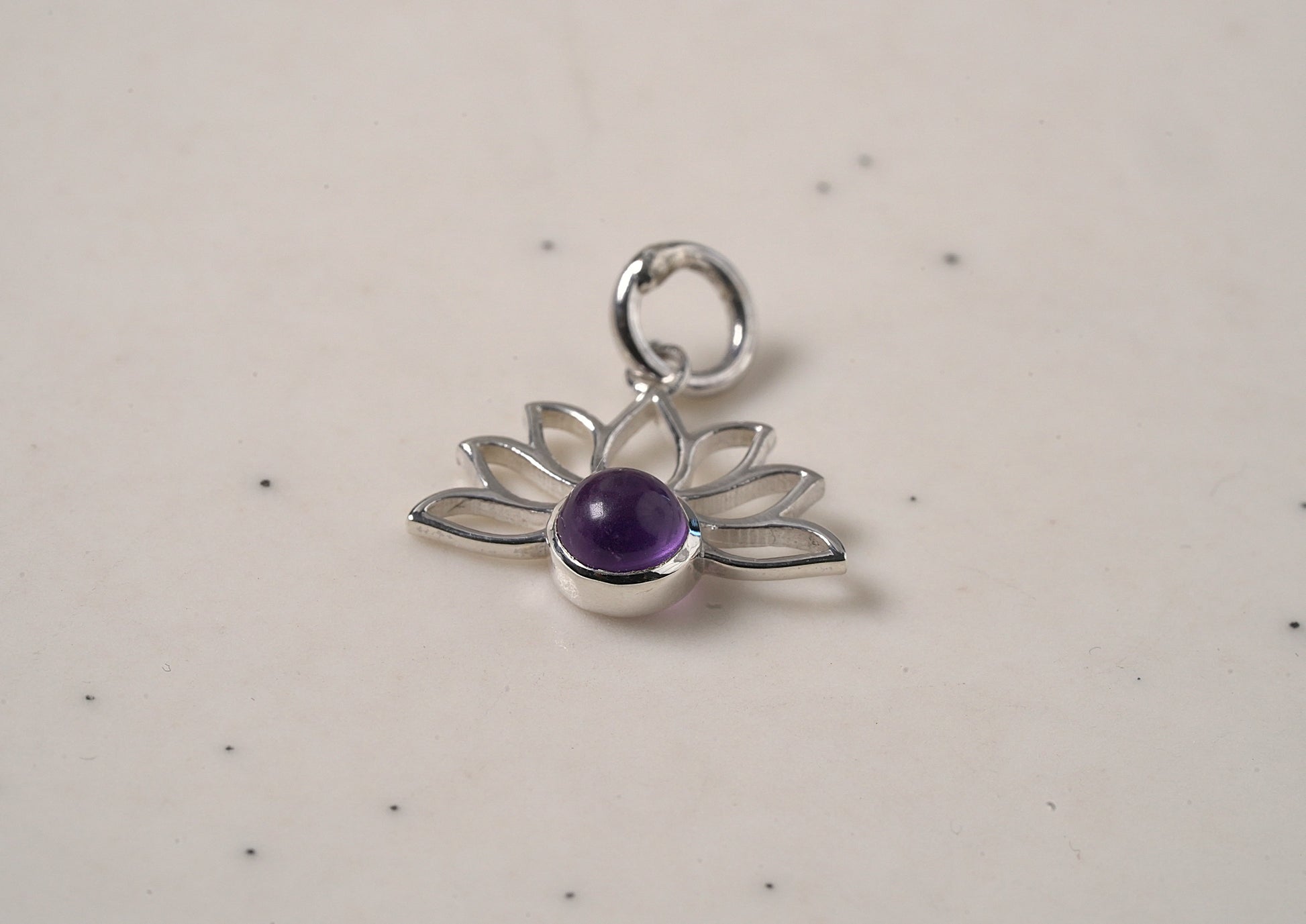 925 Sterling Silver Lotus Pendant with Natural Amethyst Stone