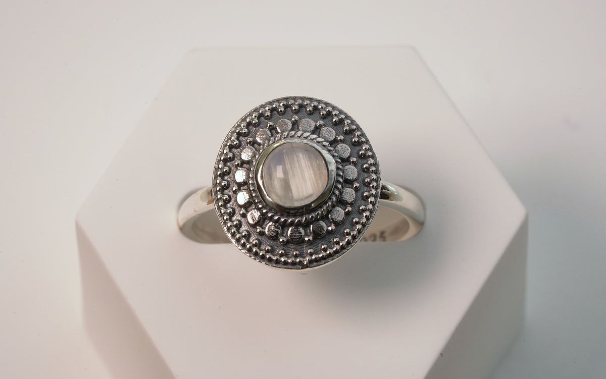 925 Sterling Silver Mandala White Moonstone Ring