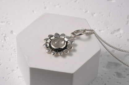 925 Sterling Silver Moonstone Flower Pendant