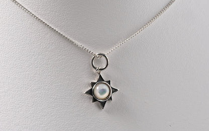925 Sterling Silver Moonstone Star Shaped Pendant On Chain Necklace