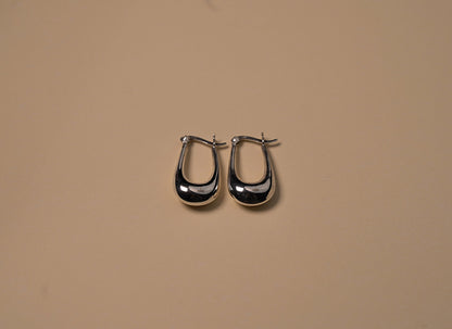 925 Sterling Silver Oval Hoop Earrings