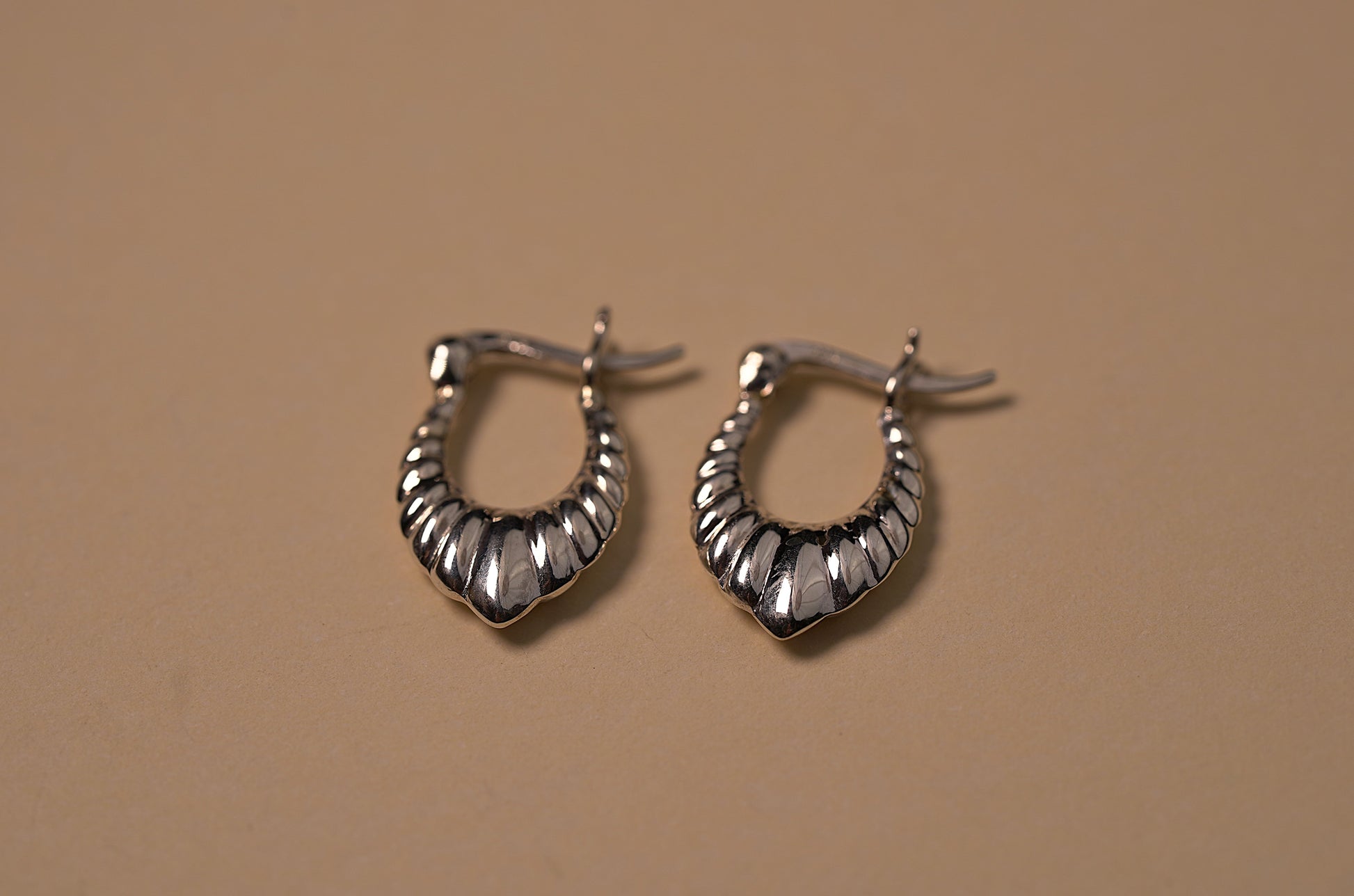 925 Sterling Silver Patterned Mini Drop Hoop Earrings