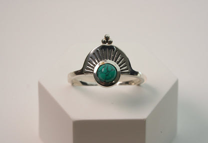  925 Sterling Silver Turquoise Gemstone Ring - Aztec Inspired Design