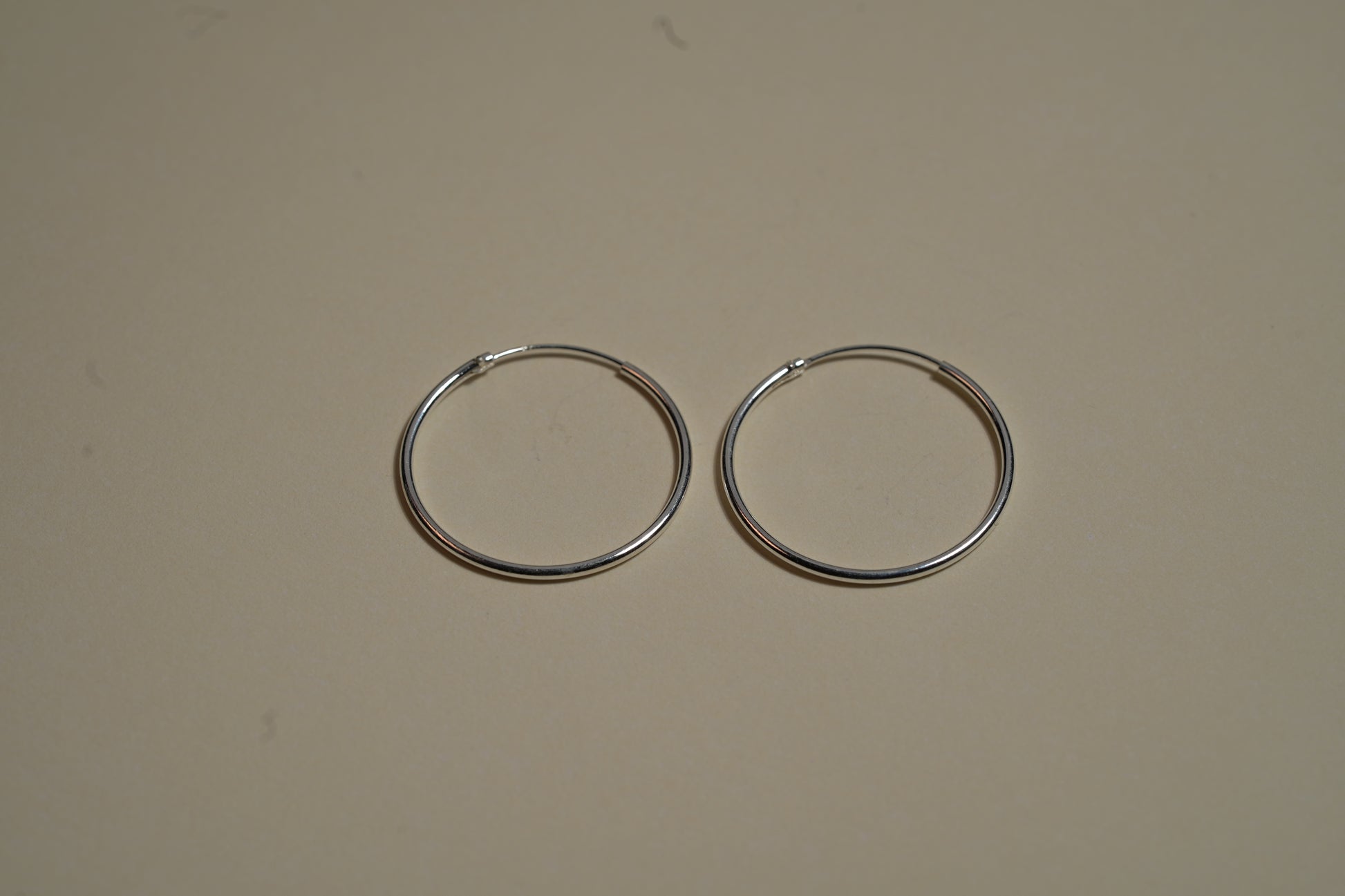 Simple Silver Hoop Earring - Griha Threads & Treasure