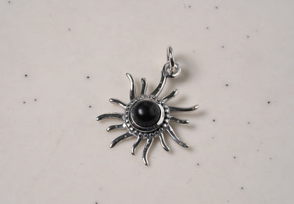 Sunray Pendant with Precious Stone - Griha Threads & Treasure