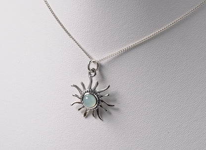Sunray Pendant with Precious Stone - Griha Threads & Treasure