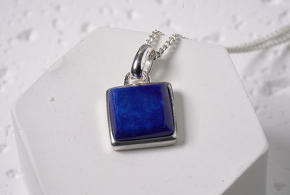 Square Precious Stone Pendant - Griha Threads & Treasure