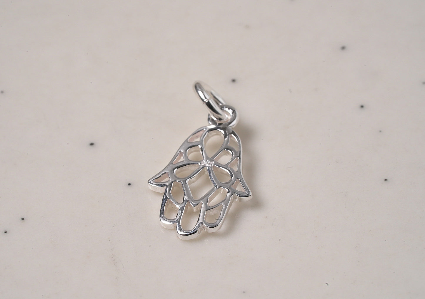 Sterling Silver Hamsa Pendant - Griha Threads & Treasure