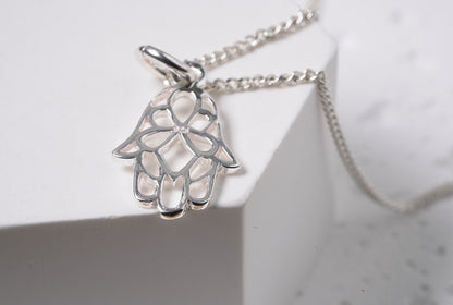 Sterling Silver Hamsa Pendant - Griha Threads & Treasure
