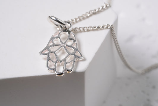 Sterling Silver Hamsa Pendant - Griha Threads & Treasure
