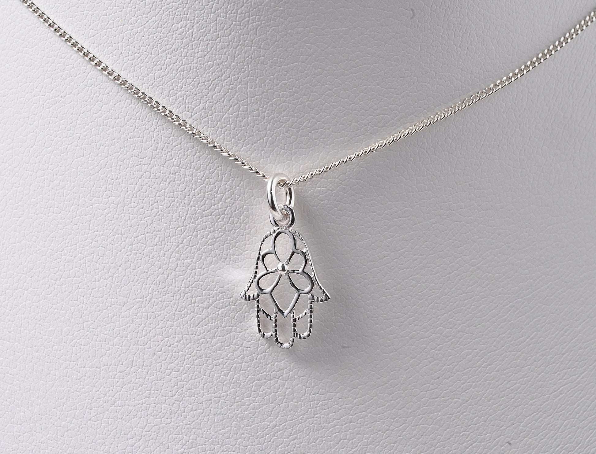 Sterling Silver Hamsa Pendant - Griha Threads & Treasure