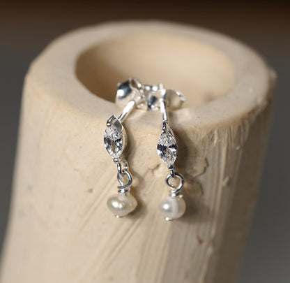 925 Sterling Silver Stud Marquise Earring with Pearl and Cubic Zirconia