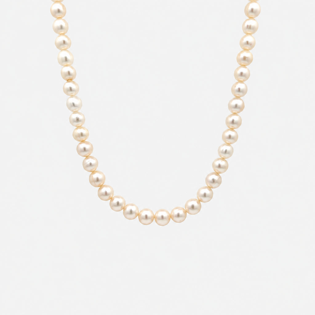 Fresh Water Pearl Necklace