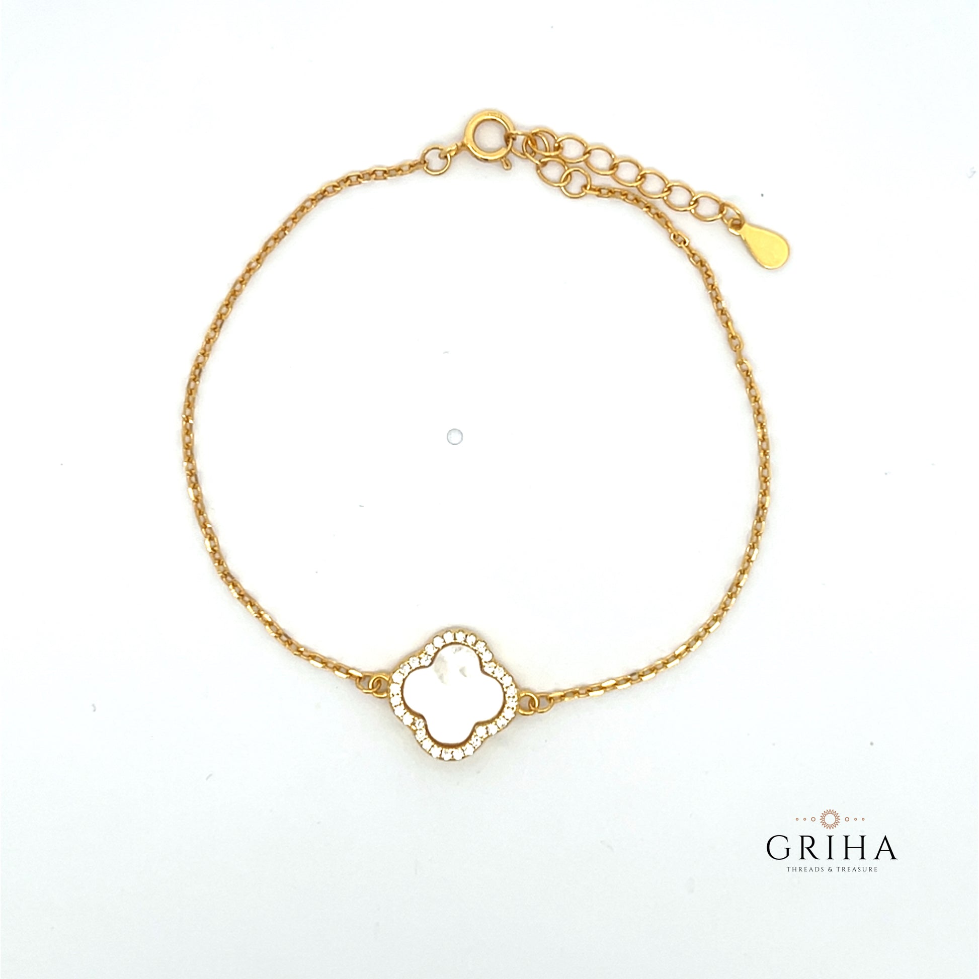 Gold Plated Sterling Silver Clover Bracelet White Pearl