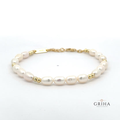 Gold fresh water pearl bracelet