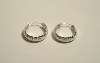 Silver Textured Hoop Earring - Griha Threads & Treasure