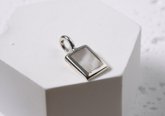 Minimalist 925 Sterling Silver Mother of Pearl Mini Rectangle Pendant